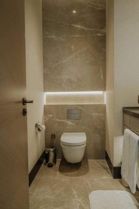 Serviced Luxurious 3+1 In Address Emaar Square Istanbul Exterior foto